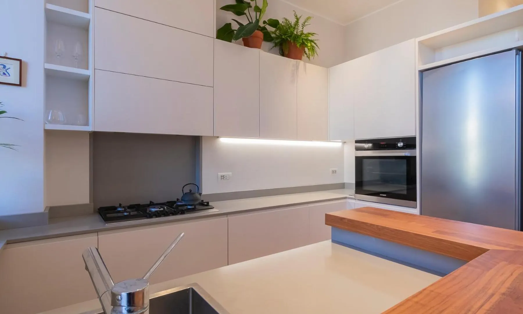 Prestigioso Appartamento A Due Passi Dai Navigli - Tibaldi Milan 0*,