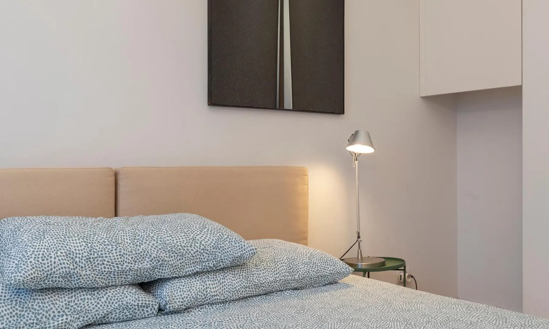 Prestigioso Appartamento A Due Passi Dai Navigli - Tibaldi Milan 0*,  Italy